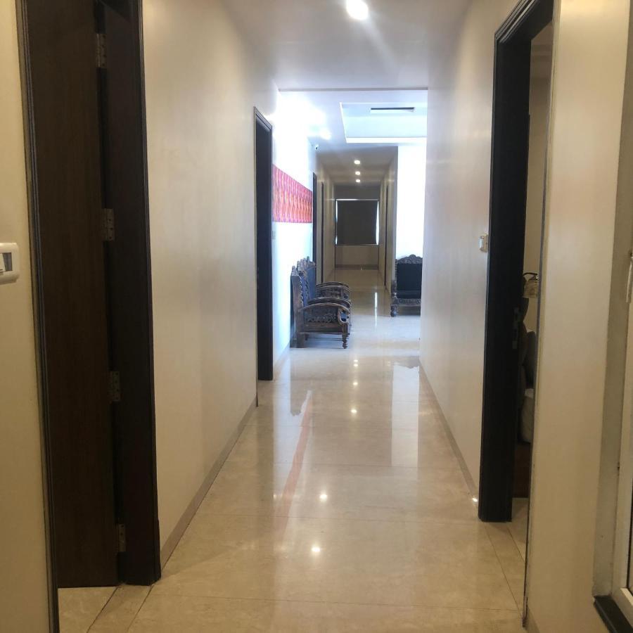 Hotel Radiance Courtyard Varanasi Bagian luar foto
